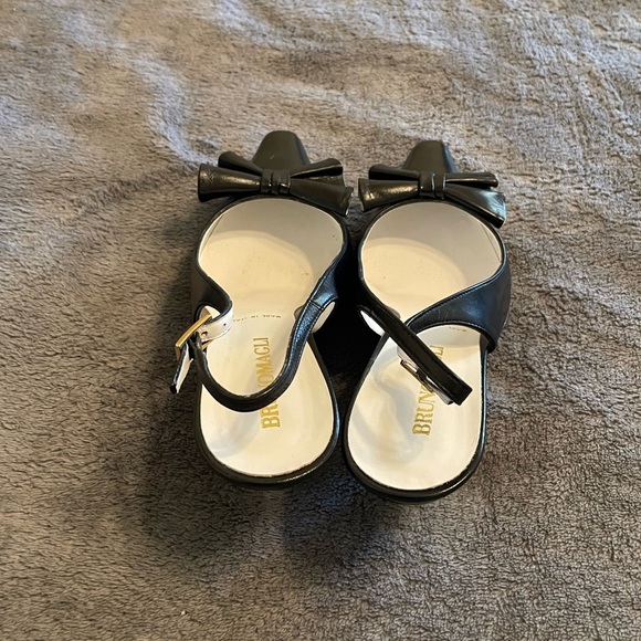 Brunomagli Womens Balck and White Kitten Heels - Picture 4 of 8